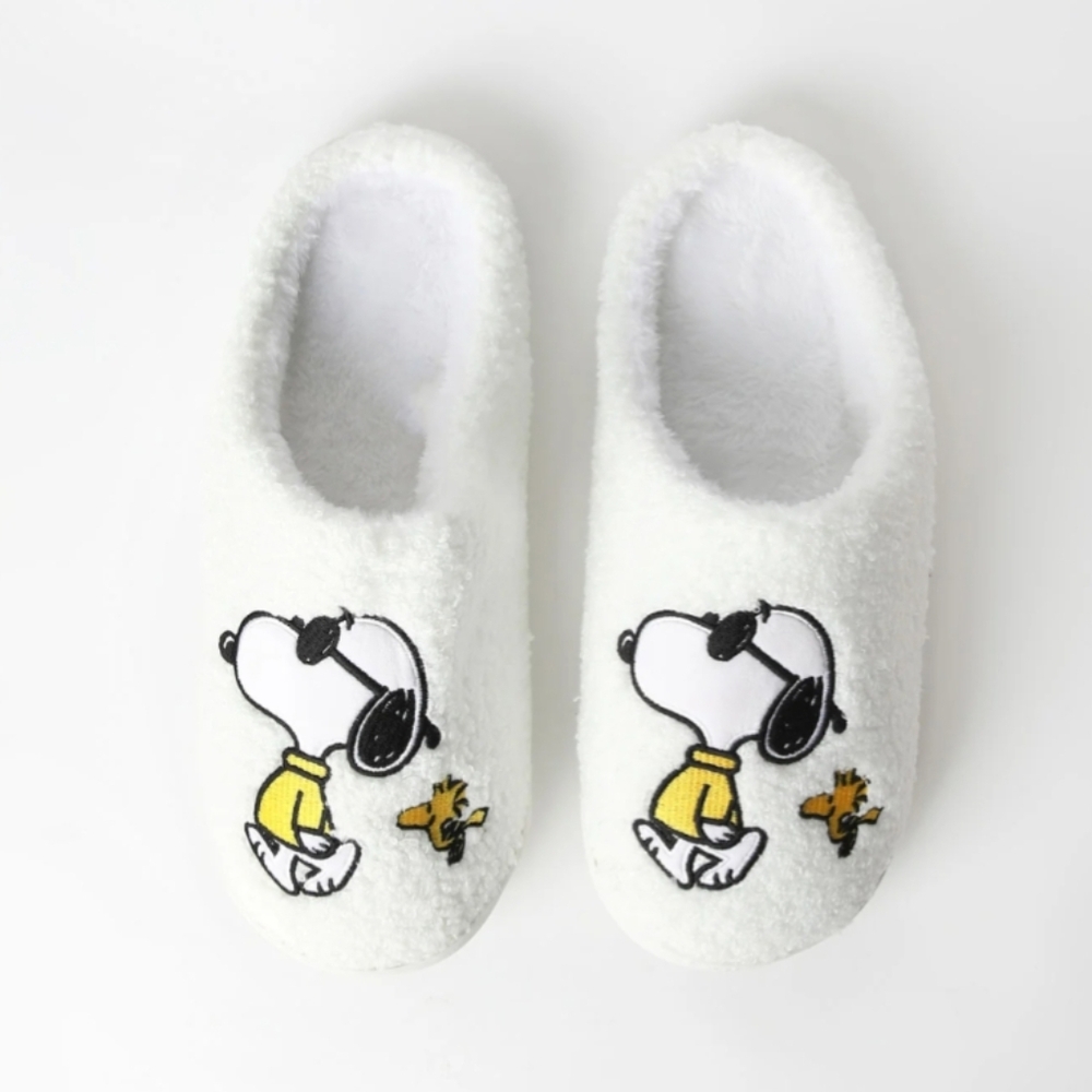 Peanuts Snoopy Joe Cool Woodstock Plush Slippers Size Men's Medium / Unisex New!